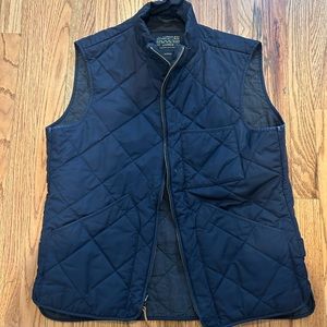 Men’s Navy JCrew Sussex Quilter Vest